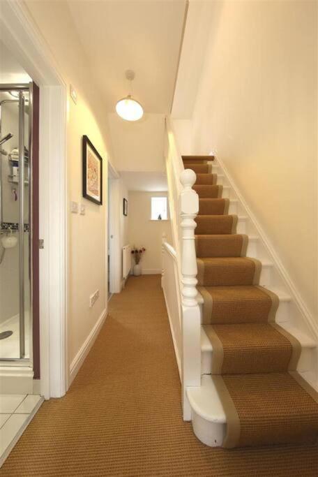 Perfectly Positioned Pad Villa Cardiff Exterior foto